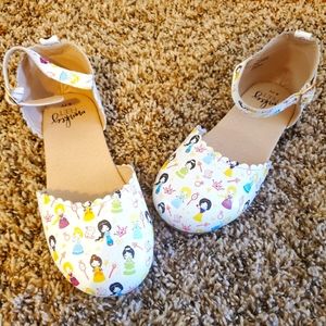 Monkey Feet 6/7 Makenahs